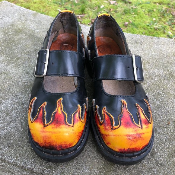 Vintage Tredaire Mary Jane Flame Hot Gothic Punk Dr Martens England 6.5 - Picture 2 of 11